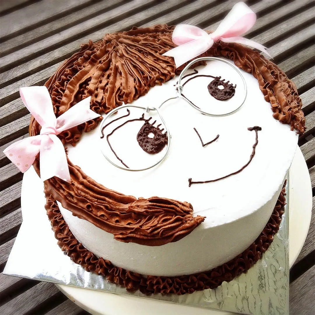 Cartoon Face Theme Cake